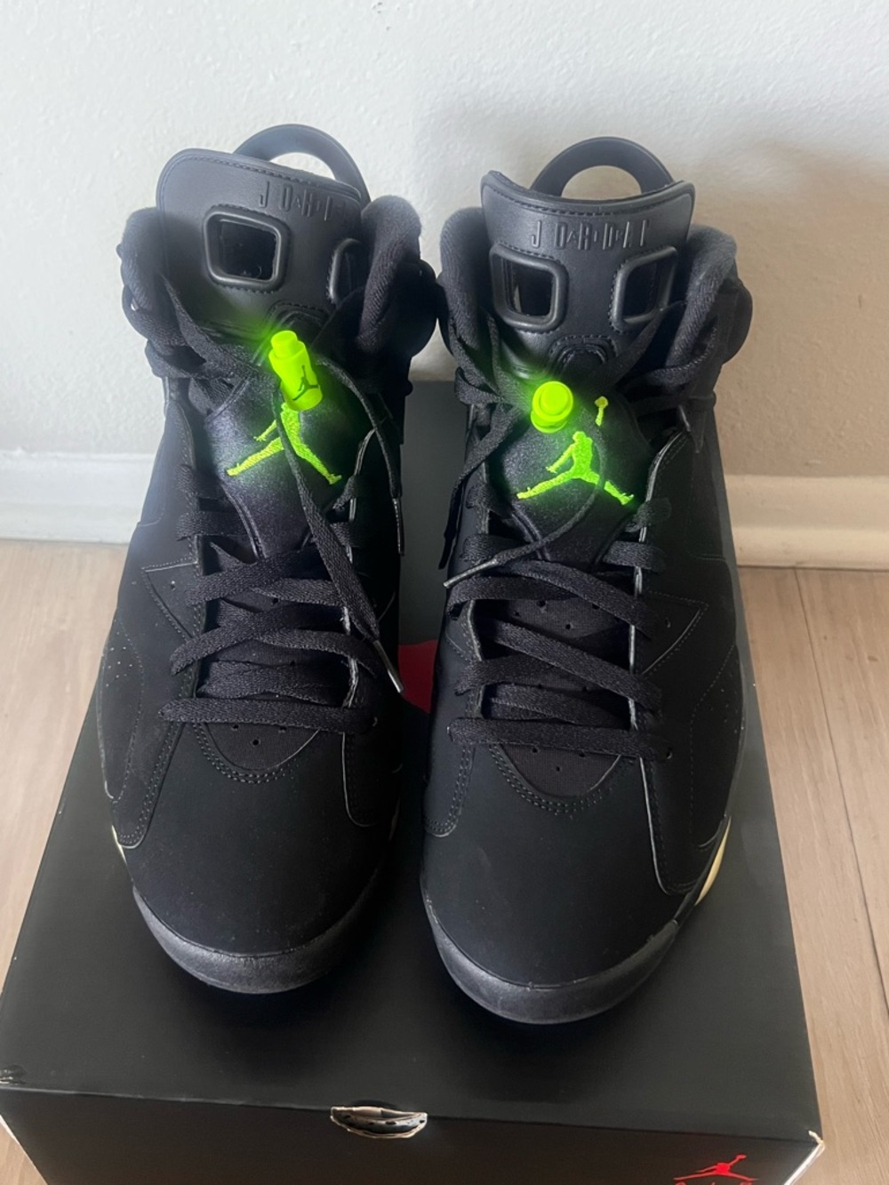 Men’s Jordan 6 Retro